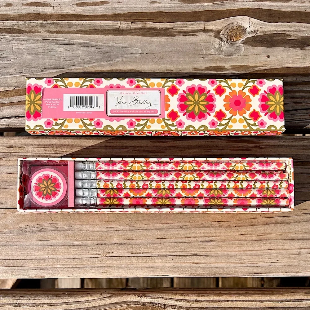 - Vera Bradley Pencil Box Folkloric Print Gift Set! NEW!